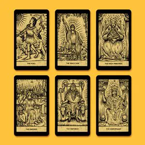 Difference between Cartomancy Readings and Tarot Card Readings
