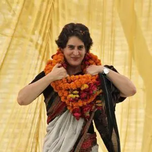 प्रियंका गांधी - इंदिरा की फोटोकॉपी