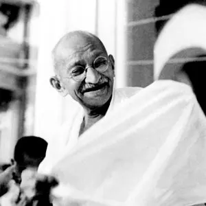 ज्योतिषीय विश्लेषण: किन गुणों और ग्रहों के प्रभाव से गांधी बने राष्ट्रपिता