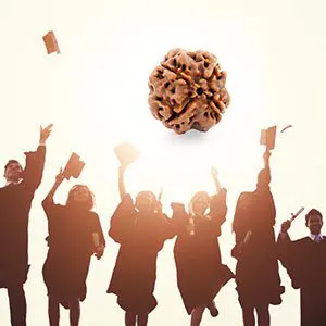 शिक्षा के क्षेत्र में श्रेष्ठ सफलता पाने के लिए धारण करें चार मुखी रुद्राक्ष,