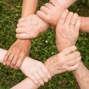 Vastu Tips for Strengthening Family Bonds
